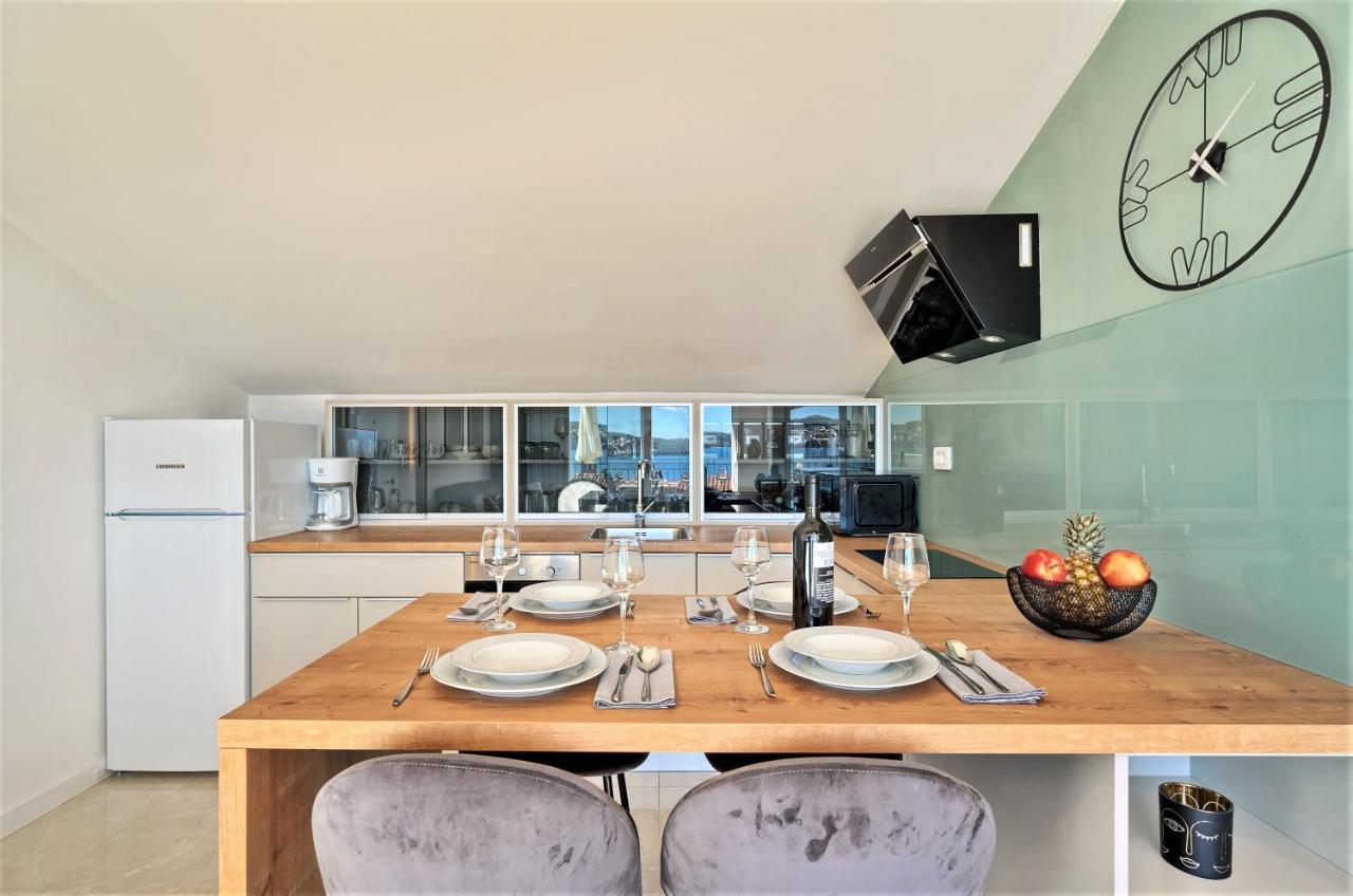 Domenico - 50 M From The Sea Apartment Seget Donji Exterior photo