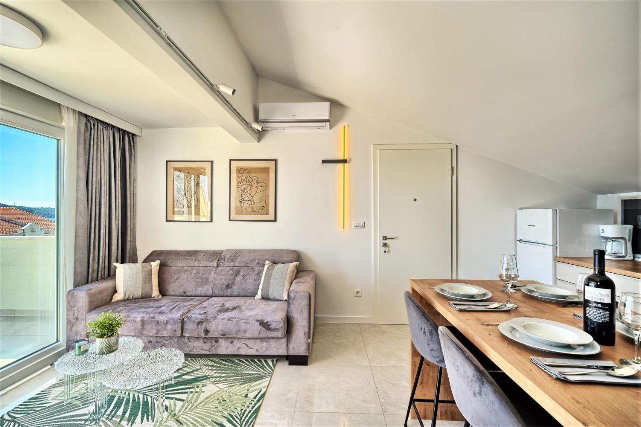 Domenico - 50 M From The Sea Apartment Seget Donji Exterior photo